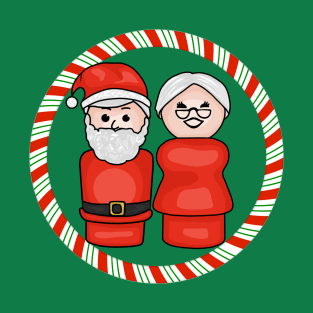 Little Santa and Mrs Claus Are In Love T-Shirt