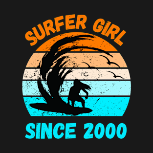 Surfer girl since 2000 T-Shirt