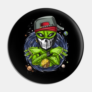 Alien Gangsta Pin