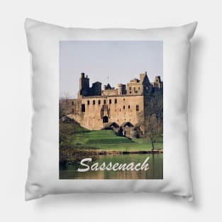 Linlithgow palace ( Wentworth Prison in Outlander ) Pillow