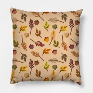 Autumn, leaves and cozy colours! Pillow