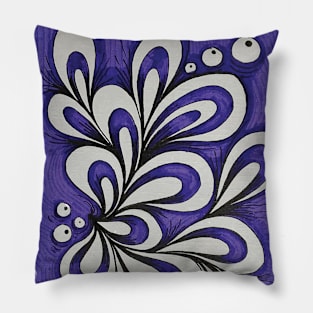 Beautiful purple leaves free hand drawing Pillow