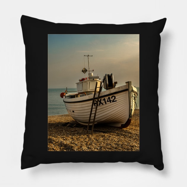 Beached Fishing Boat at Hastings Pillow by IanWL