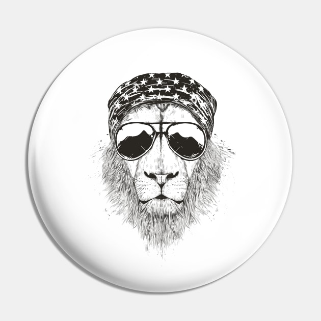 Wild lion (bw) Pin by soltib