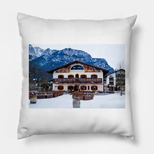 Fischer's Mohrenplatz Pillow