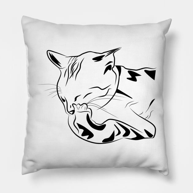 Sleeping cat Pillow by Lisara