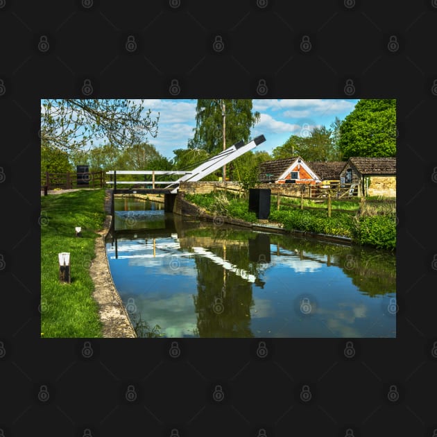 Aubreys Lift Bridge  At Thrupp by IanWL