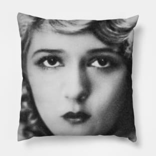 Perfect Pickford Pillow