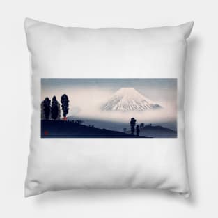 Japanese Montain Pillow