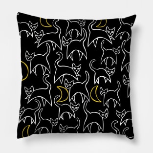 Halloween Black cats and moon Pillow