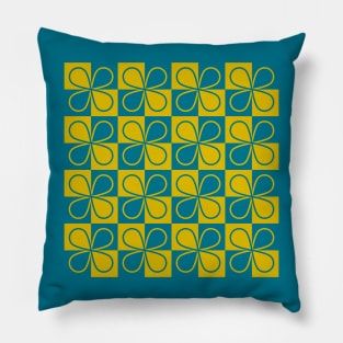 Bearberry Checkerboard (Blue) Pillow