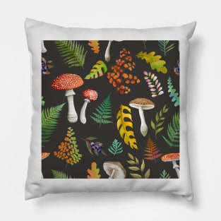 Red Mushrooms, fall leaves seamless pattern. Watercolor fly agarics, autumn foliage print. Woodland fantasy Pillow