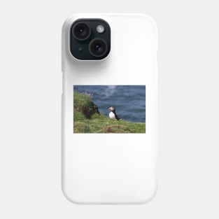 Puffin on the edge of a cliff Phone Case