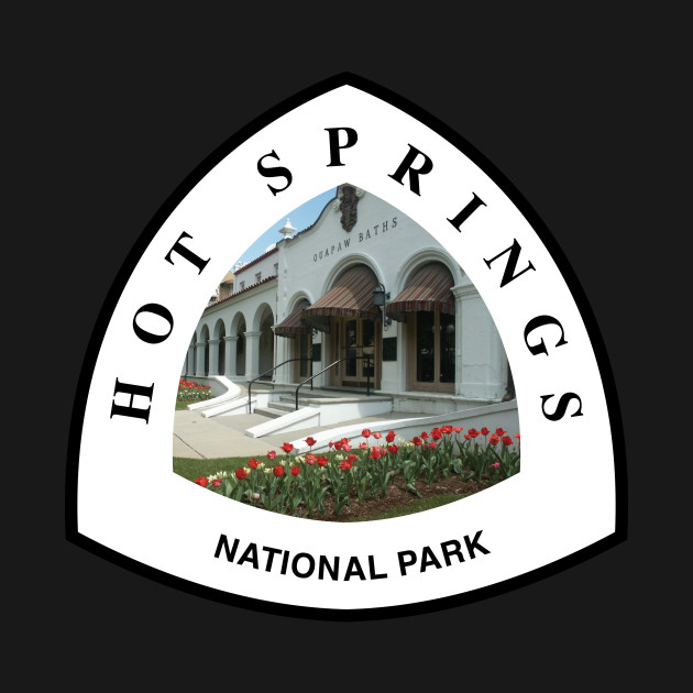 Discover Hot Springs National Park shield - National Park - T-Shirt