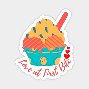 Love at first bite Magnet