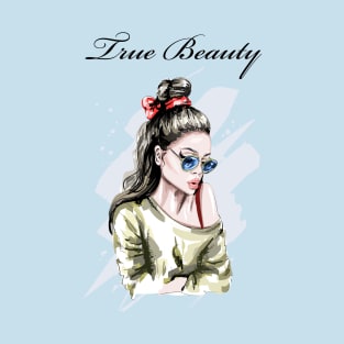 True Beauty with sexy lips T-Shirt