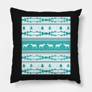 Winter Christmas pattern with deer Pillow