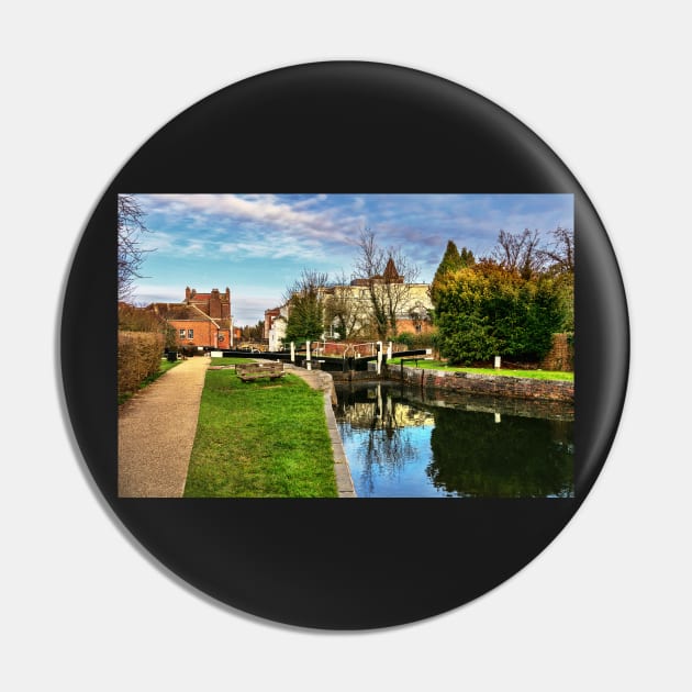 Town Lock Newbury On The Kennet and Avon Pin by IanWL