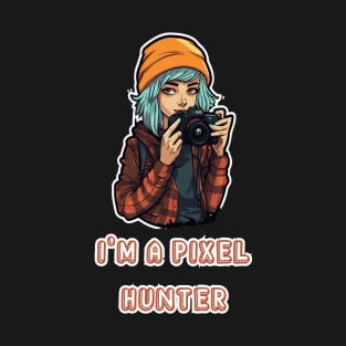 Lens Queen: Pixel Hunter T-Shirt