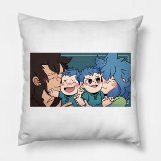 Gajevy fam Pillow