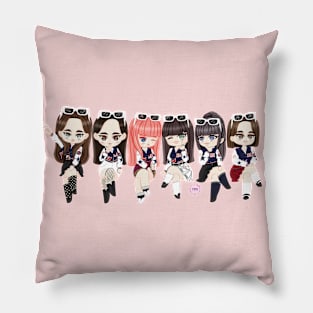 Diseño estilo chibi de ive Pillow