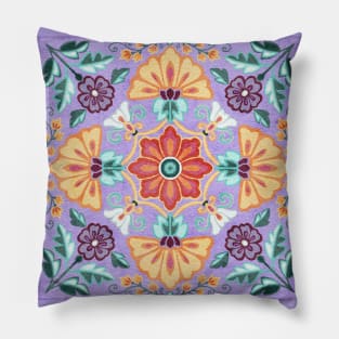 Garden Mandala - lilac Pillow