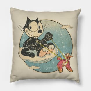 felix anad friends Pillow