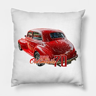 1940 Oldsmobile 70 Series 2 Door Sedan Pillow