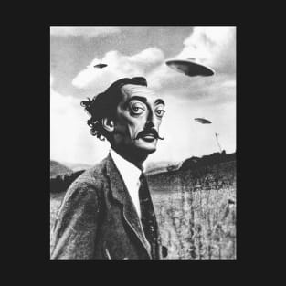 Salvador Dalí UFOs "Dalí & the UFOs" Art by Cult Class T-Shirt