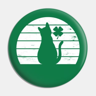 St Patricks Day Cat Lucky Shamrock (White Distressed) Pin