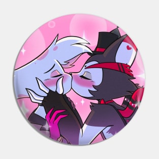 Smooch Pin