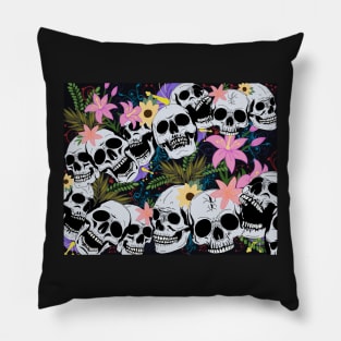 Skulls and flowers Pillow