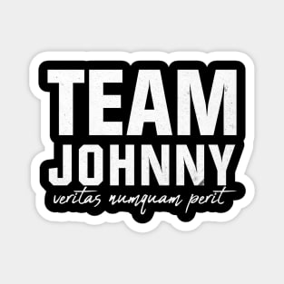 Team Johnny - veritas numquam perit Magnet