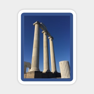 Greek Columns on campus at SUNY Buffalo Magnet