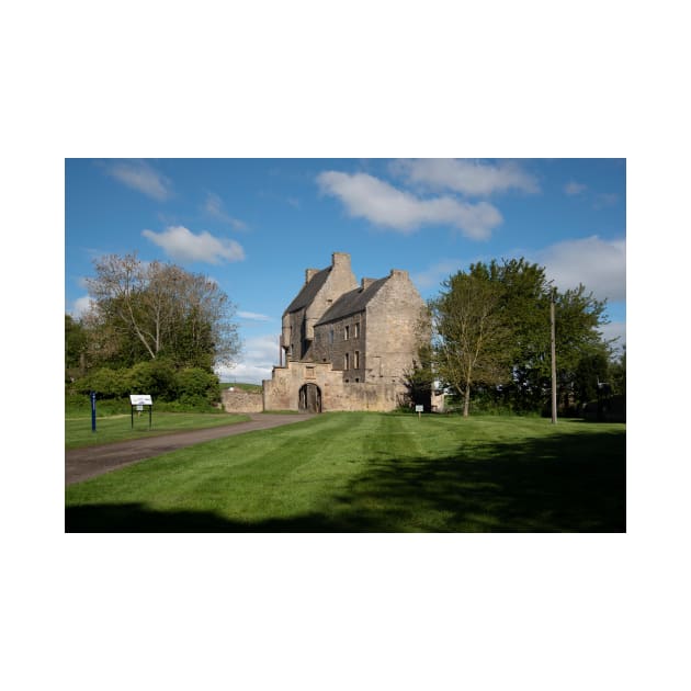 Lallybroch Castle , Scotland by goldyart