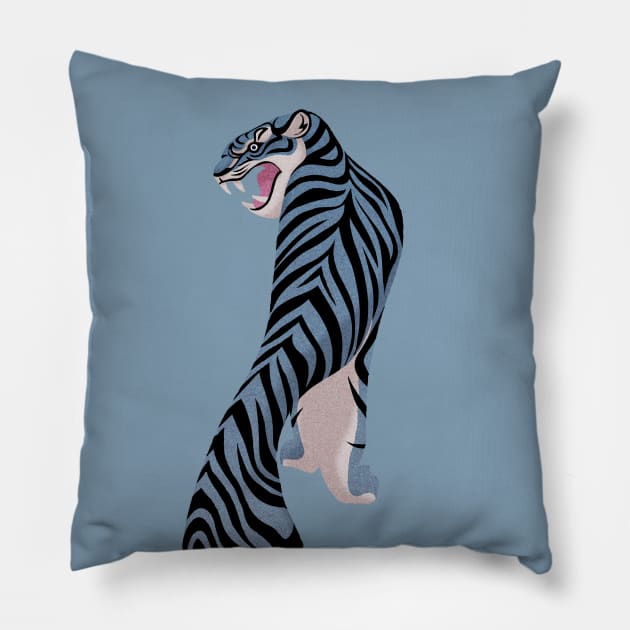 Angry tiger Pillow by ikerpazstudio