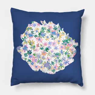 Daisies Spring blooms Repeat Pillow