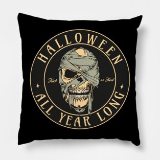 Halloween all year long - Spooky Skull Pillow