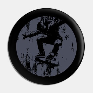 Grunge Urban Skateboarder Graffiti Style - Grey Pin