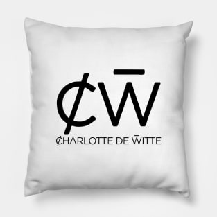 Charlotte De Pillow