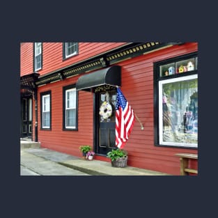 Cold Spring, NY - Street With Red Building T-Shirt