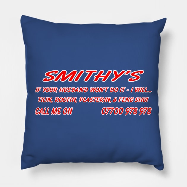 Smithy's Pillow by familiaritees