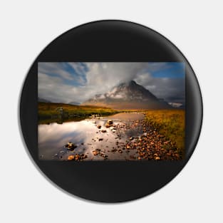 Cloud chasing, Buachaille Etive Mòr Pin