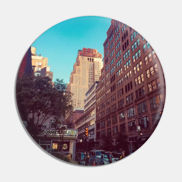 New Yorker, Manhattan, NYC Pin by eleonoraingrid