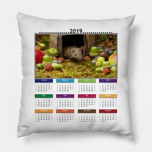 cute mouse 2019 Calendar Pillow