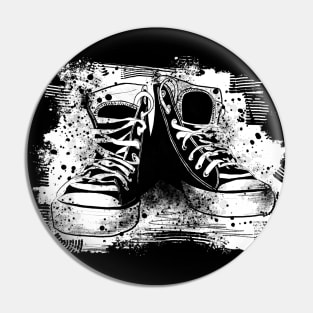 Sneakers Pin