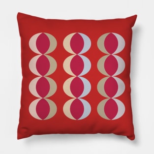 Viva Magenta Crescent Chains Pillow