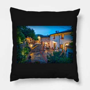 Tuscany Retreat B&B Pillow