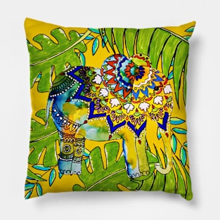 Elephant in the jungle, yellow Pillow