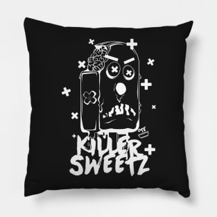 OTE Monster pop wht out Pillow